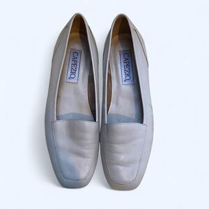 Capezio Jenny Cream Leather Loafers
Square Toe Shoes Women's 7.5